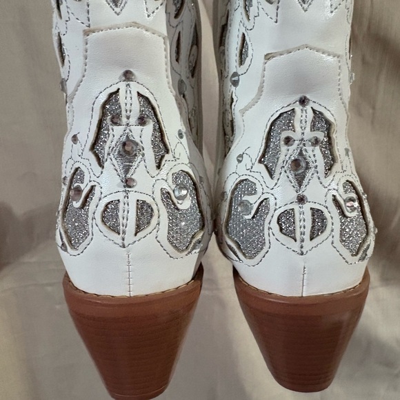 White & Silver Cowgirl Boots Rhinestone Sparkly Western Cowboy Boots Size 7.5 - Picture 8 of 13
